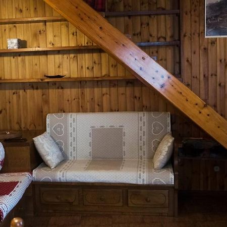Chalet Indipendente In Centro A Valtournenche Ngoại thất bức ảnh